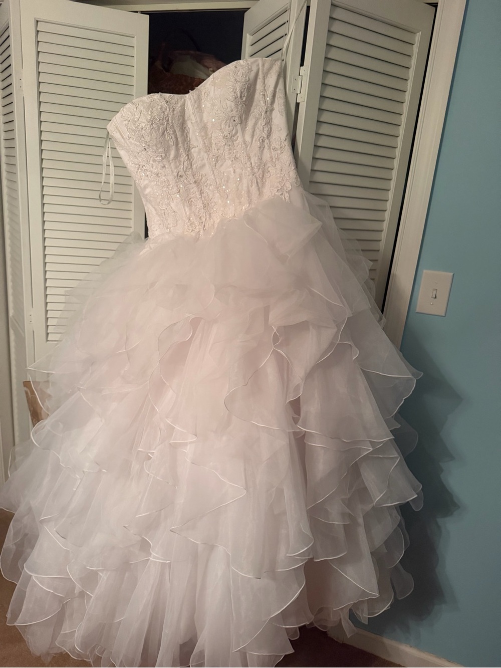 Oleg Cassini White Strapless Ruffled Ball Gown Wedding Dress